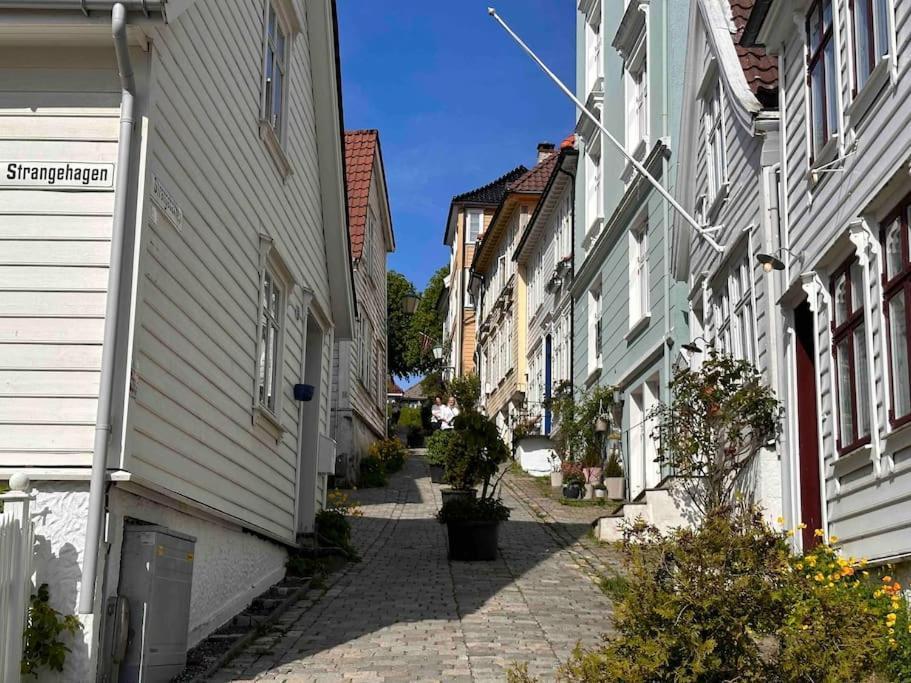 Koslig Leilighet I Bergens Smoroye Apartment Exterior foto
